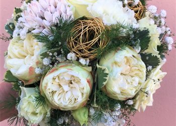 Bouquet de fleurs blanches